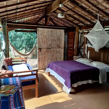 Cabana do Tarzan na Praia de Parati Mirim-3